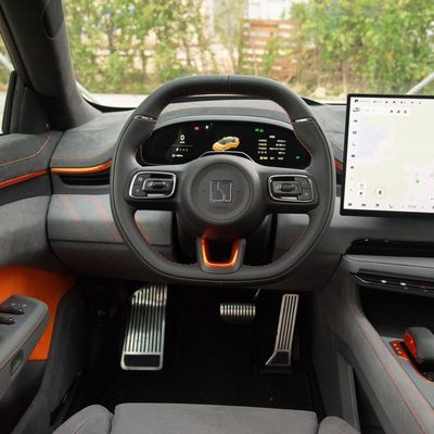 Форма передней подвески Zeekr 001 Z-Sport 4WD Электромобиль 100 кВтч EV Cars Orange 2023