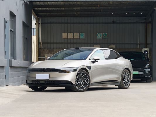Чистый электрический 2024 Автомобиль Zeekr007 Седан 4WD 75kwh 100wkwh Батарея Максимальная скорость 210 Km/H EV