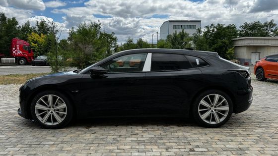 Закрытый кузов Тип Zeekr 001 2023 Вы Версия 100 кВтч Автомобиль Автомобиль Черный Сертификат HACCP