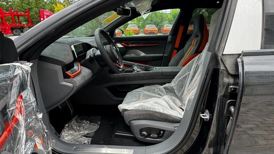 Черный внешний цвет Автоматическая коробка передач 001 Вы Версия 100 кВтч Электрический маленький автомобиль