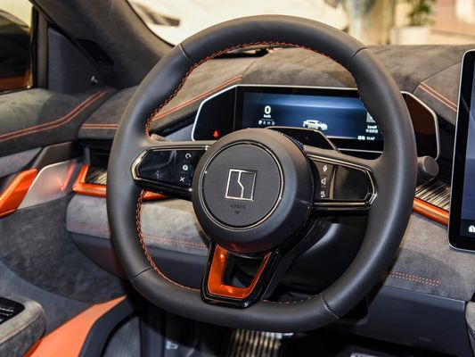 Двухколесовая независимая подвеска EV Car 2024 Zeekr001 You100kwh AWD Черный Оранжевый