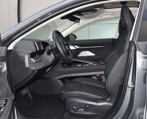 2023 Zeekr 001 EV Автомобиль с 5 сиденьями пробег 546 км и онлайн/местное послепродажное обслуживание