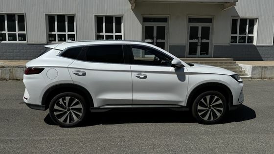 2023 Byd E2 EV Car Luxury Edition Чистый электрический автомобиль с белым цветом и левым рулем