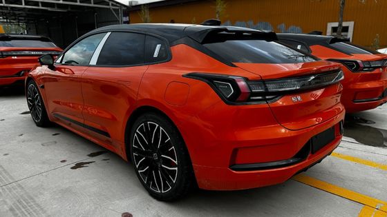 Хэтчбек Zeekr 001 You Edition 100 Kwh Оранжевый цвет с Z-Sport Производится в 2024 году