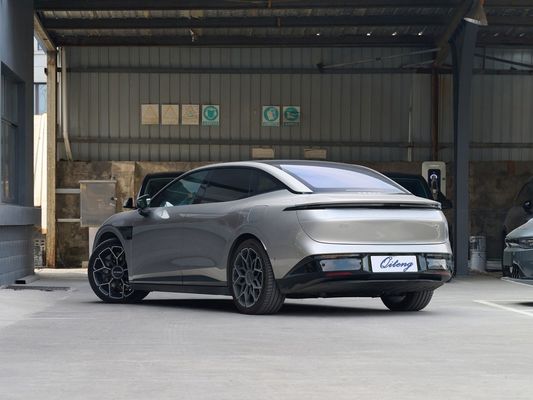 ZEEKR 007 Четырехколесная версия 75 кВтч электромобиль и гарантированное удовлетворение