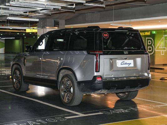 Джи Ши 01 Шестиместная версия с автоматической коробкой передач и черным внешним цветом