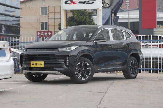 Exeed 2023 300t 2WD с независимой подвеской Mcpherson и закрытым типом кузова
