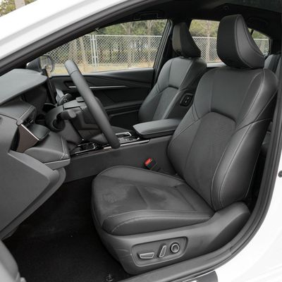 2024 Camry 2.0hxs Sports Plus Edition Леворуковое двухмоторное транспортное средство для производительности