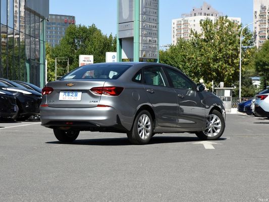 SUV Шевроле Монза 1.5L с двойным сцеплением Enjoyment Puls Edition Бензиновый автомобиль