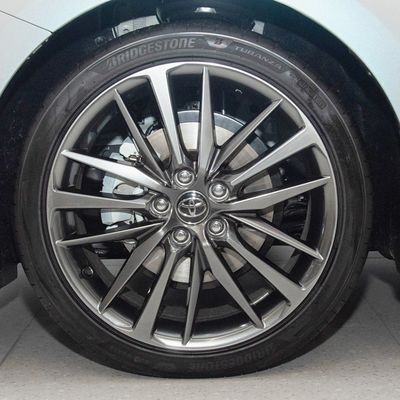 2024 Toyota Camry Двойной двигатель Гибридный автомобиль 2.0hxs Sports Plus Edition с приводом FWD