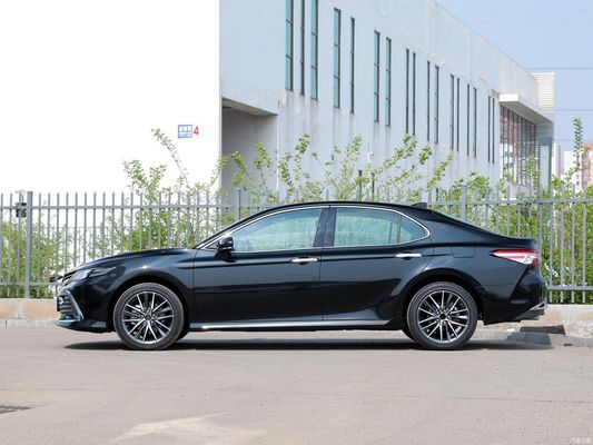 2023 Toyota Camry бензиновый автомобиль 2,5 г с 5 сиденьями и максимальной скоростью до 210 км / ч
