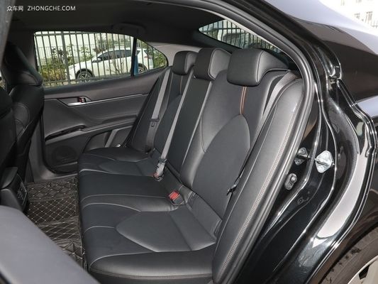 5-местный бензиновый автомобиль Toyota Camry 2023 2.5q с тормозной системой Epb по доступной цене