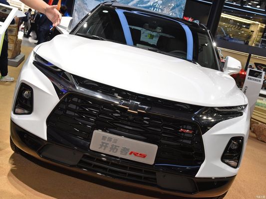 Бензиновый автомобиль Chevrolet Blazer Mh 650t RS Двойной сцепление 4WD Белый ночной SUV