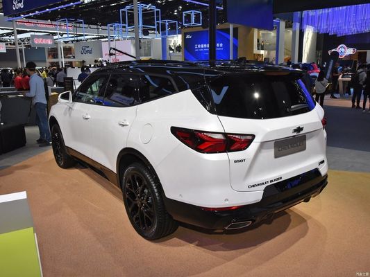 Бензиновый автомобиль Chevrolet Blazer Mh 650t RS Двойной сцепление 4WD Белый ночной SUV