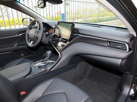 2023 Toyota Camry 2.5g Deluxe Edition бензин 2.5L 207HP L4 колесная база 2825 мм Автомобильные предложения