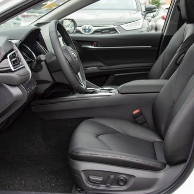 2023 Toyota Camry 2.5g Deluxe Edition Бензин 2.5L 207HP L4 Cars Условия дорожного движения Дорога