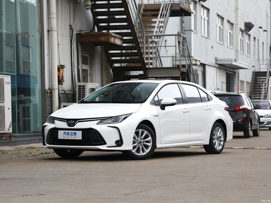 Запрос на заказ Toyota Corolla 1.8L Гибридный элитный седан Сиденья 5