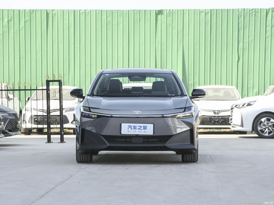 Седан Toyota Bz3 2023 616 км Дальний пробег PRO Электрическое транспортное средство Левое рулевое колесо