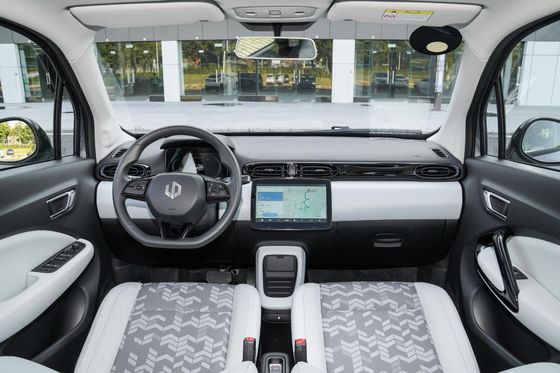 Leapmotor T03 2022 Gold Edition Автомобиль с напряжением 48 В и пробегом 525 км