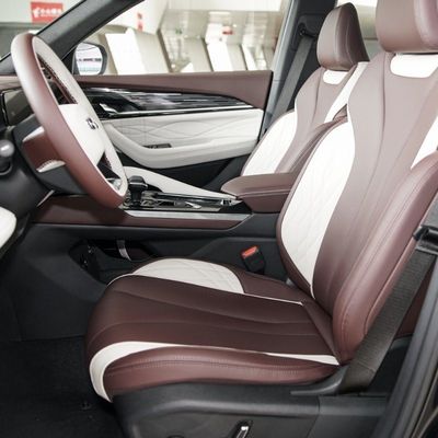 Дисплимация 1600-2500cc Geely Xingyuel 2.0td Высокая мощность Автоматический Fwd Флагманский внедорожник