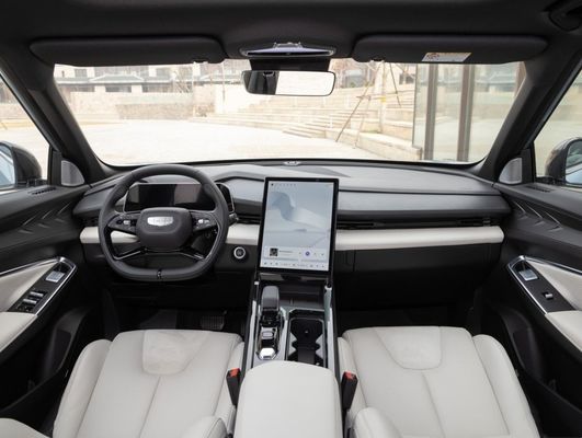 Топливо Geely Boyue/Atlas Cool 1.5td Интеллектуальный внедорожник 5 мест 0 км Подержанные автомобили для продажи