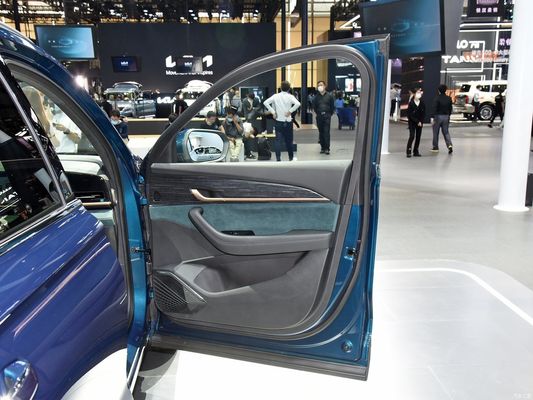 Бензиновый 2.0td Power SUV с приводом на четыре колеса с настройкой и индивидуальным запросом