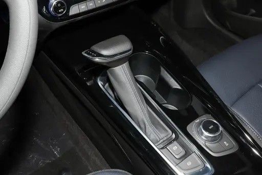 Закрытый кузов Buick Velite Blue 6 Comfort Edition 430 км 5 мест и больше для нужд