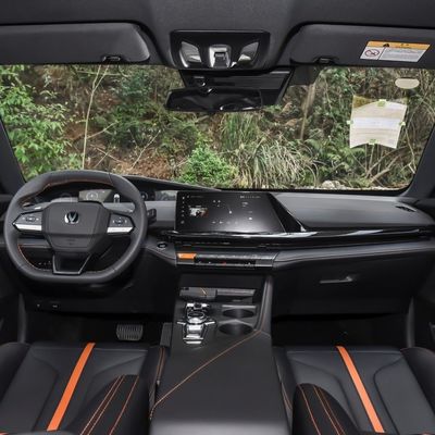 Седан Changan Uni-V 1,5 т 5-местный бензиновый автомобиль Максимальная мощность Kw 173 л.с.