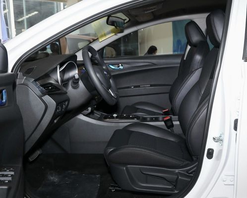 Левоуправляемый седан Changan Eado Электрический автомобиль EV460 Седан для производительности