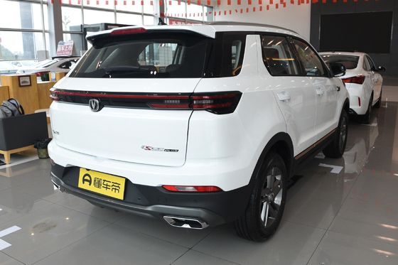 Закрытый тип кузова Чанган CS55 Plus 2022 2nd Generation 1.5t Автоматическая навигация