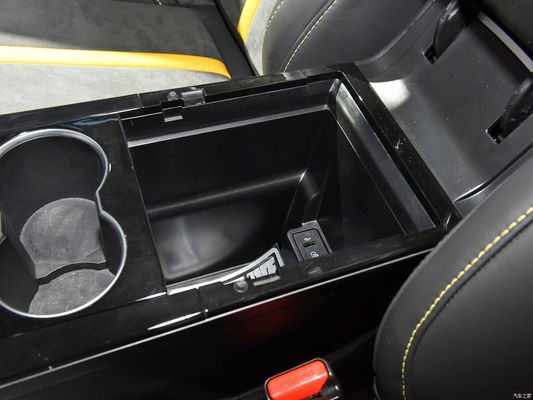 Chery Tiggo8 230TCI Mt Fashion Version Бензиновый автомобиль с FWD и 4700*1860*1746
