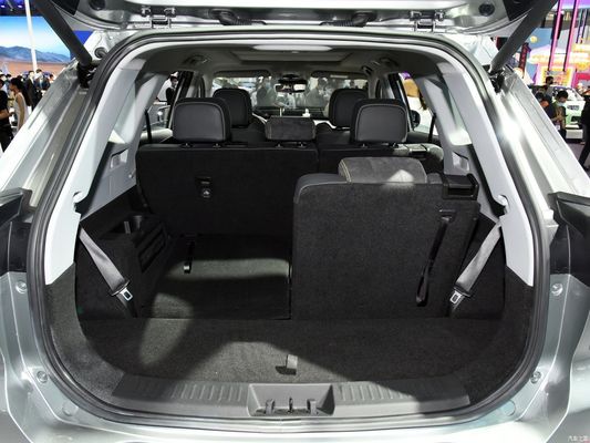Chery Tiggo8 1.5 TCI DCT Версия 5-местный бензиновый автомобиль с автоматической коробкой передач