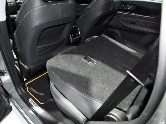 Chery Tiggo8 1.5 TCI DCT Версия 5-местный бензиновый автомобиль с автоматической коробкой передач