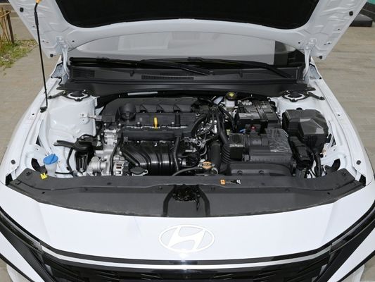 2023 Hyundai Elantra 1.5L CVT Седан Левое рулевое управление и независимая подвеска McPherson