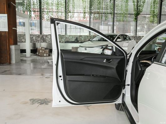 Чанган Eado EV460 Электрический Седан Автомобиль для ваших потребностей