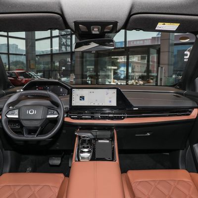 2023 Чанган Qiyuan Q05 60 PRO Гибридный автомобиль с закрытым типом кузова и материалами
