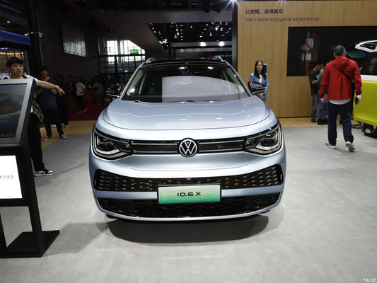 SUV Volkswagen ID. 6 X 2023 Мощная версия 4WD