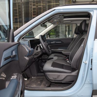 64.2 КВтч емкости батареи Электромобиль KIA EV5 530 Light Air Land SUV с левым рулем