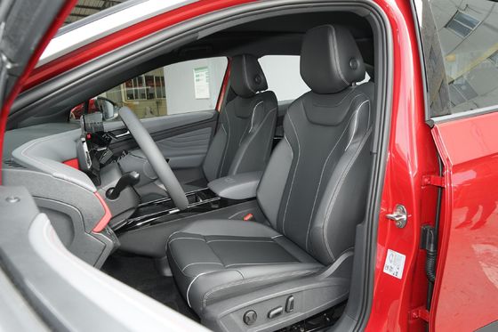 Закрытый тип кузова Volkswagen ID. 4 X 2023 Pure Enjoyment Edition с левым рулем