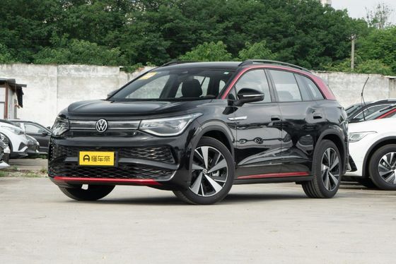 SUV Volkswagen ID. 6 X 2023 Четырехколесный привод Edition с онлайн послепродажным обслуживанием