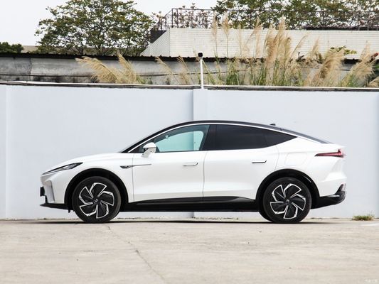 Rising Auto R7 Screen Master PRO 2023 Электрическое транспортное средство EV с 5 сиденьями и дальнобойщиком
