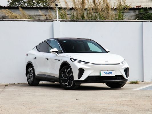 Rising Auto R7 Screen Master PRO 2023 Электрическое транспортное средство EV с 5 сиденьями и дальнобойщиком