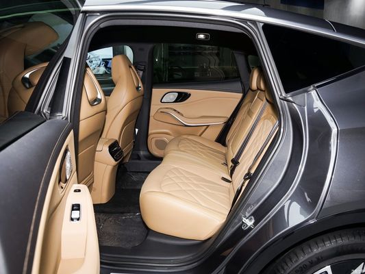 Rising Auto R7 2023 RWD Screen Master Электрическое транспортное средство с чистой электрической энергией
