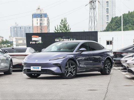 5000*1953*1494 2023 BEV Хэтчбек Электрическое транспортное средство Rising Auto F7 с технологией BEV
