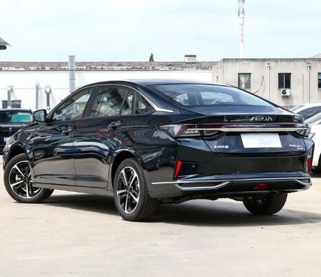 Бензиновый Aeolus Yixuan Max 2024 Luxury Edition Седан с особенностями и роскошным дизайном