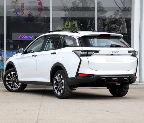 6 спикеров Aeolus Yixuan GS 2023 Mach 1.5L Автоматическое звездное издание со спортивным набором бензиновый автомобиль