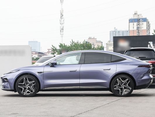 Rising Auto F7 2023 Advanced Edition жидкое охлаждение батарея коэффициент тяги CD 0.206