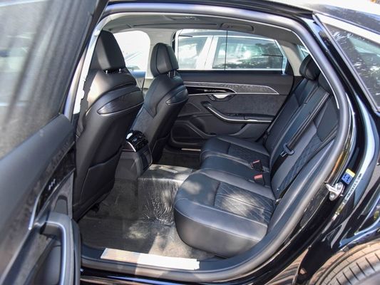 Бензиновый автомобиль с автоматической коробкой передач Audi A8 2023 A8l 50tfsi Quattro
