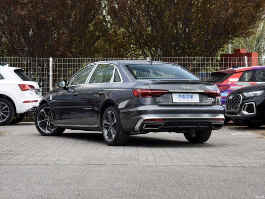 Бензиновый автомобиль Audi A4l 2023 40tfsi Мода Динамическая версия 5 сидений роскоши и стиля