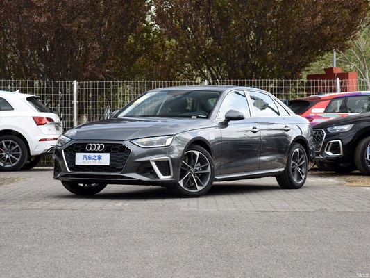 Бензиновый автомобиль Audi A4l 2023 40tfsi Мода Динамическая версия 5 сидений роскоши и стиля